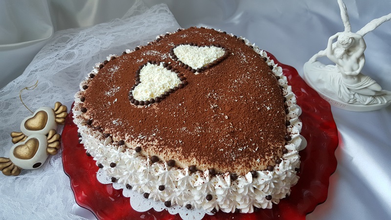 torta-di-san-valentino-con-crema-al-mascarpone-1